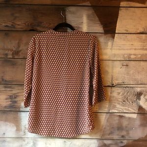 Express Tops - 3/$25 Geometric Express Long Sleeve Blouse Zipper Express Tops - 3/$25 Geometric Express Long Sleeve Blouse Zipper
